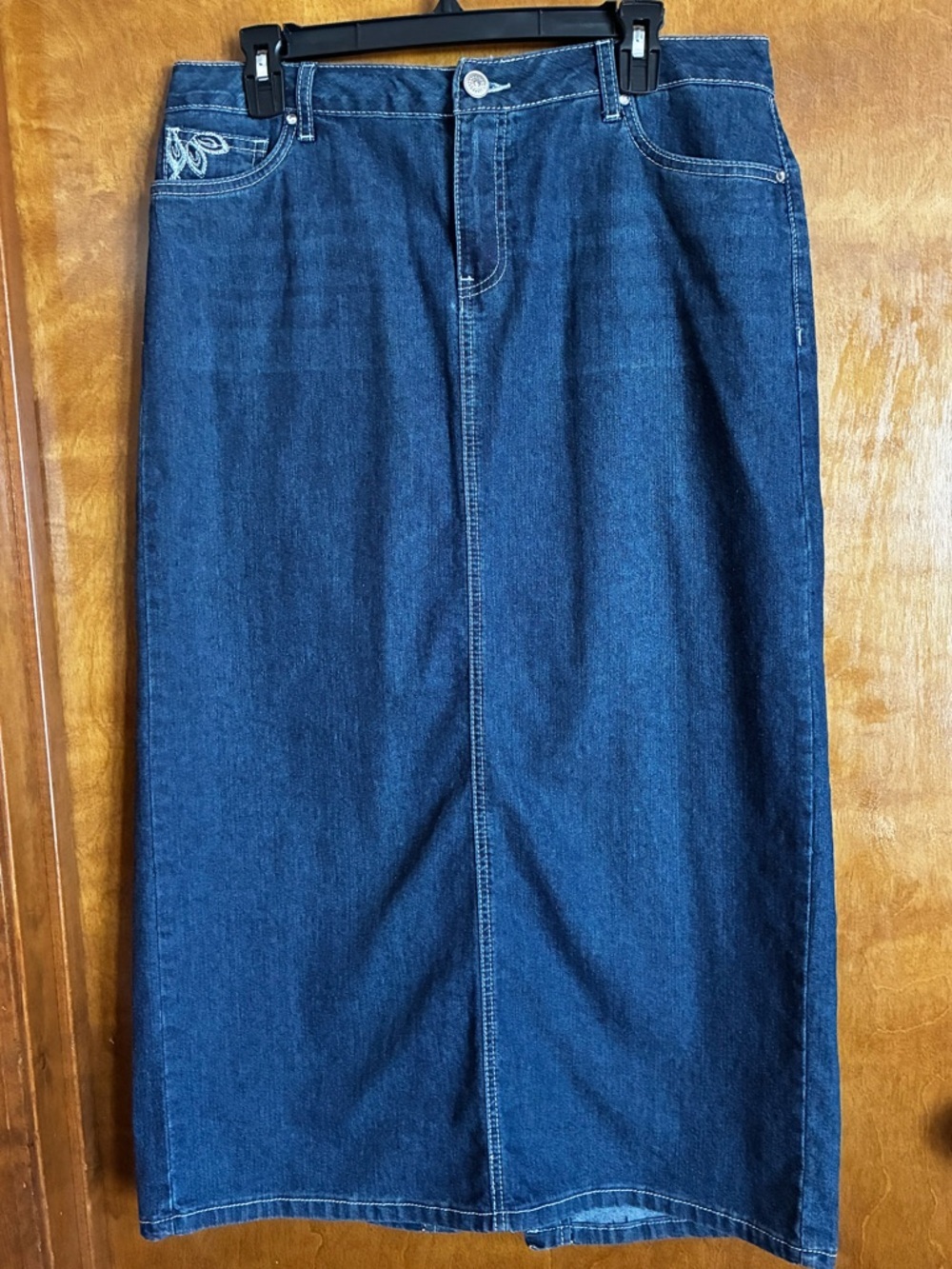 Cato Dark Blue Denim Skirt with Embellishment And Embroidered Details